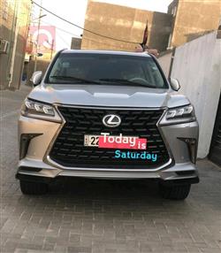 لێکزس LX